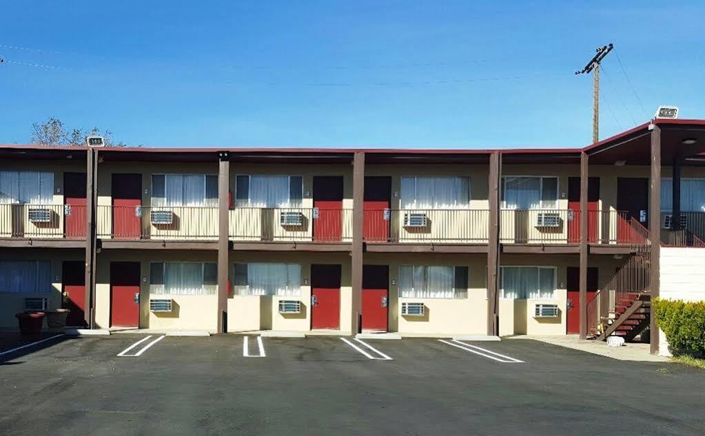 Red Roof Inn Mojave Exterior foto